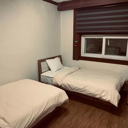 Smile Resort Sokcho Exterior photo
